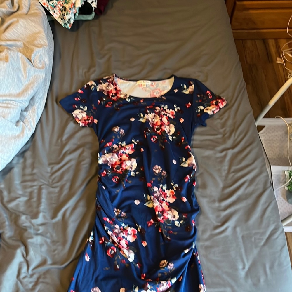Maternity dress